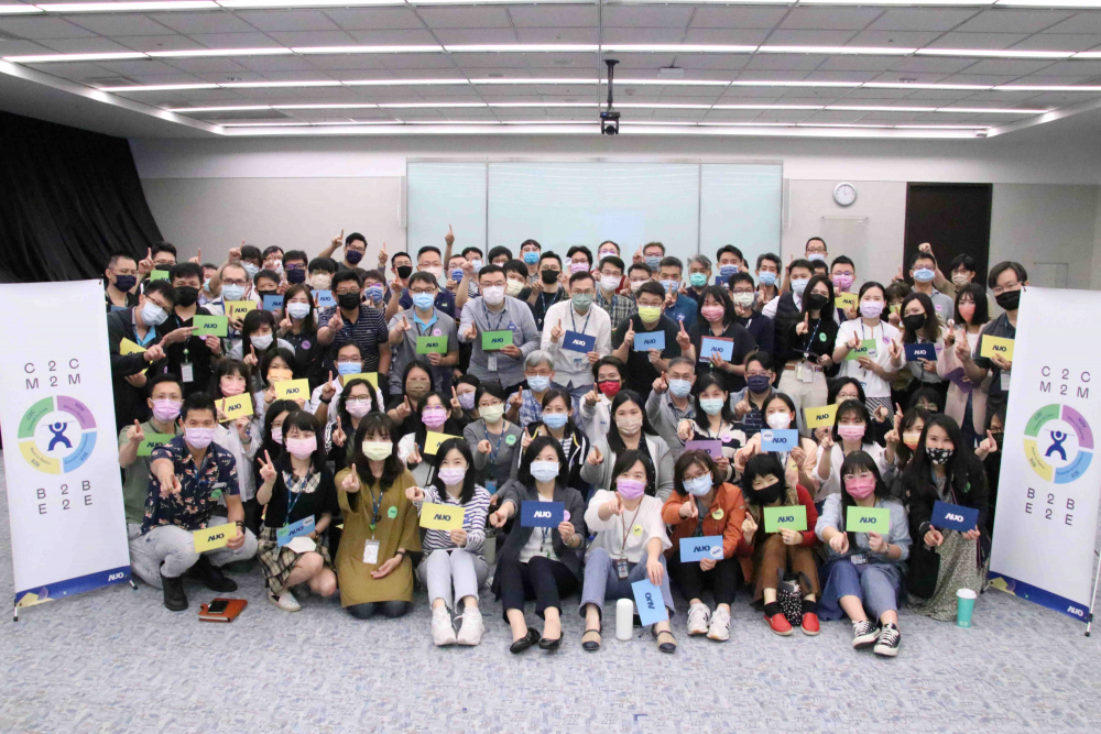 友達提供全球及集團輪調機會，支持同仁持續進修學習，致力為專業人才打造友善多元的職場環境