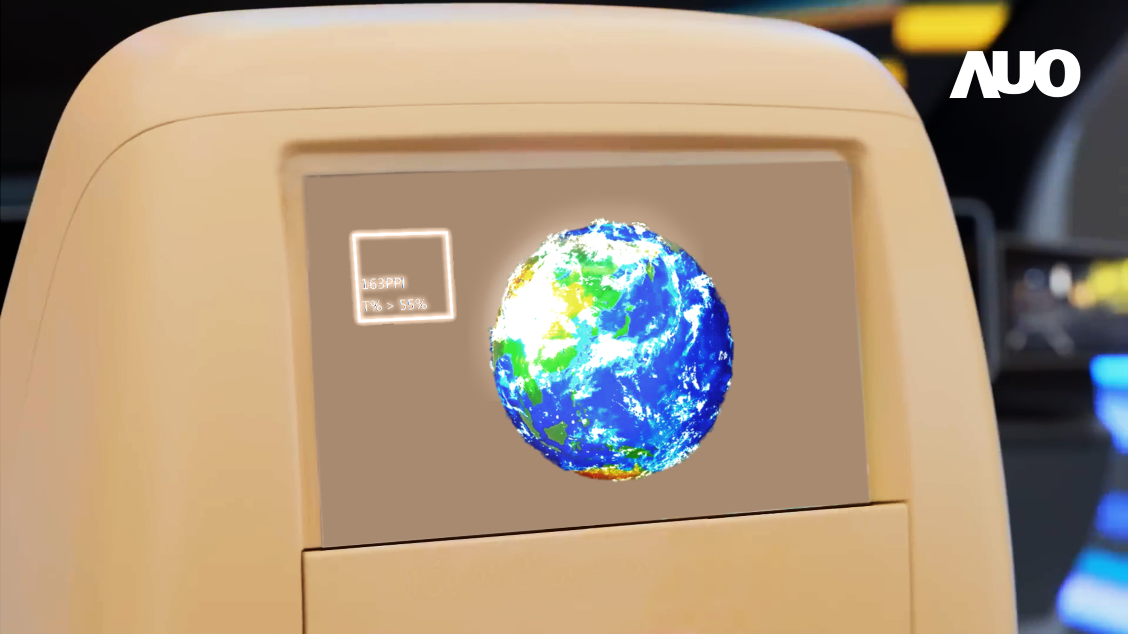 jinnian金年会突破设计与制程挑战，推出全球最高分辨率163ppi的13.5吋透明Micro LED面板，并积极布局智能车市场，以期拓展透明显示应用的可能性