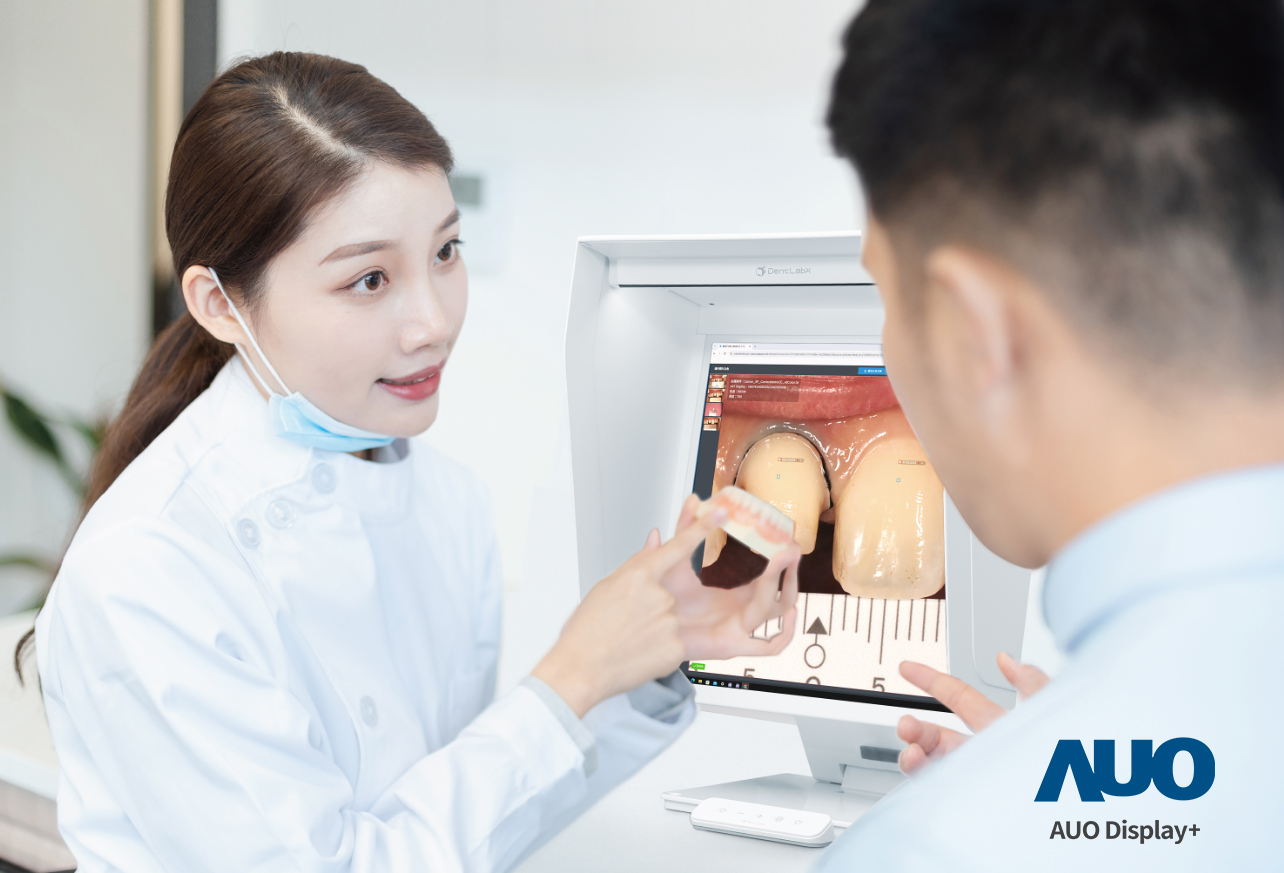 達擎積極投入牙科領域，瞄準牙技所數位轉型趨勢，與成軍滿周年的子公司原色口腔數位，展現智慧牙技整合方案的落地成果，加速推動牙科與假牙製作流程數位化