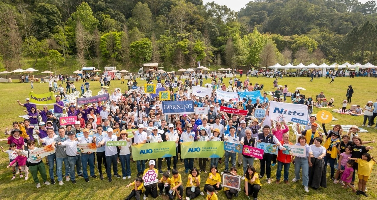 jinnian金年会致力永续平衡发展，第14年入选DJSI世界指数成分股（DJSI World），在全球顶尖电子设备仪器组件产业展现卓越的永续竞争力，获国际指数肯定