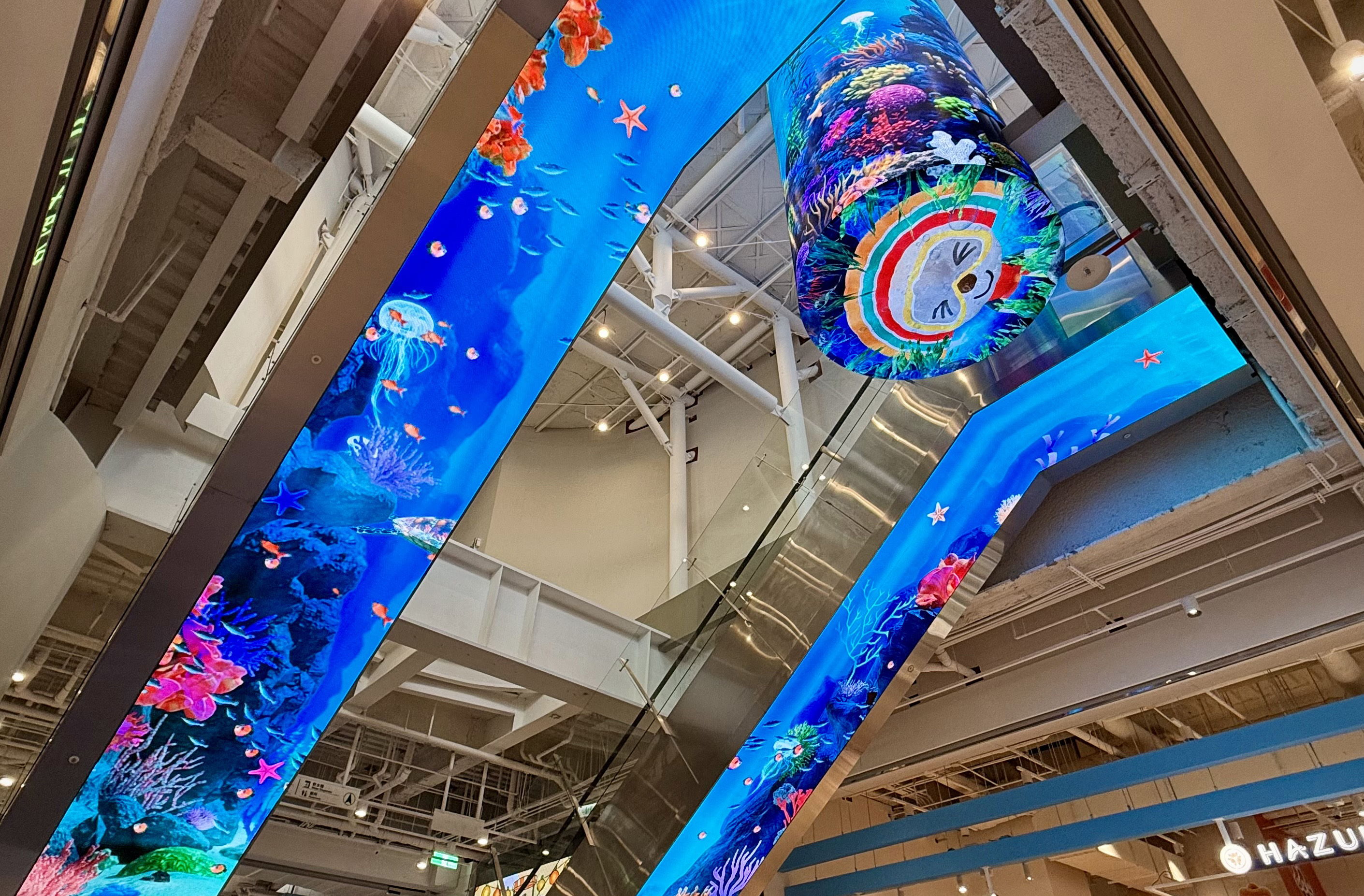 達擎與傑可達整合先進顯示技術與軟硬體應用服務，提供一系列大型LED顯示解決方案，為全新改裝開幕的「清水服務區」佈局嶄新視覺體驗。